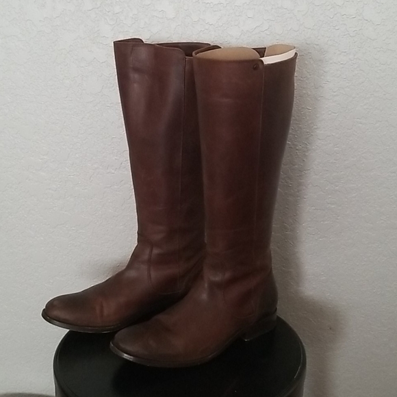 Beautiful Frye Boots! 👢 - Picture 2 of 4